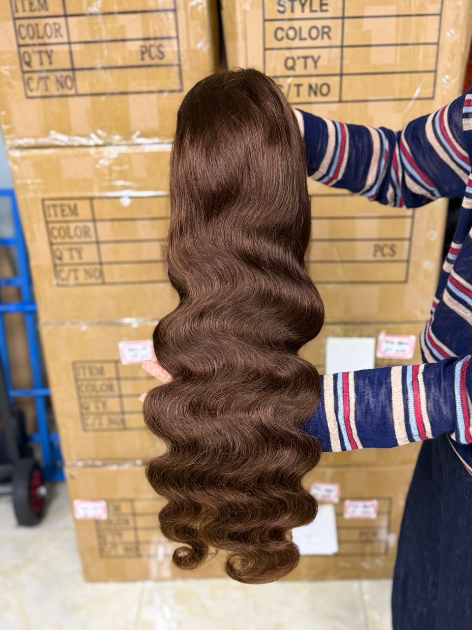 613# blonde straight / body wave 13x4 full frontal wig New