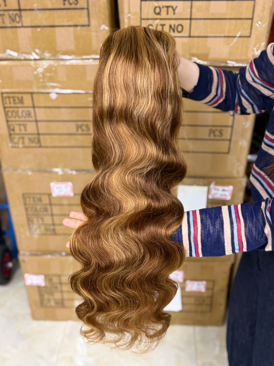 613# blonde straight / body wave 13x4 full frontal wig New